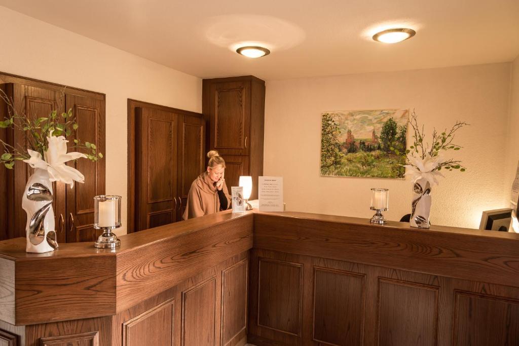Hotel-Restaurant Zur Kanne Schifferstadt Zewnętrze zdjęcie